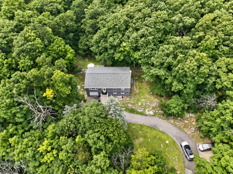 5 Lawrence Drive Vernon NJ 07422