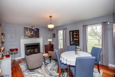 4 Melita Road Alexandria NJ 08848