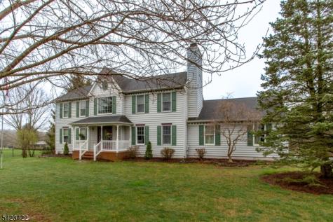 4 Melita Road Alexandria NJ 08848