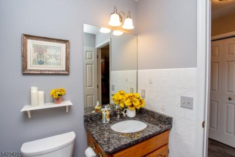 4 Melita Road Alexandria NJ 08848