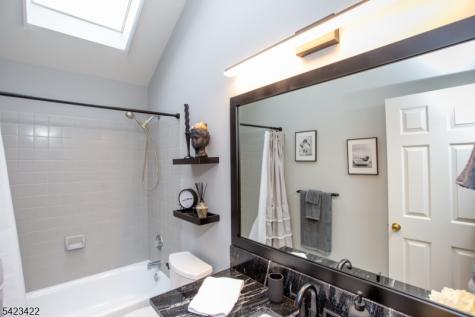 4 Melita Road Alexandria NJ 08848