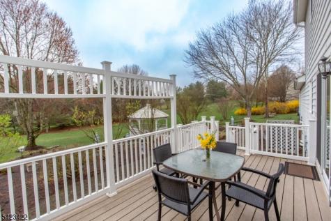 4 Melita Road Alexandria NJ 08848