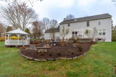4 Melita Road Alexandria NJ 08848