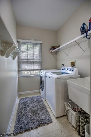 25 Sullivan Drive Bernards NJ 07920