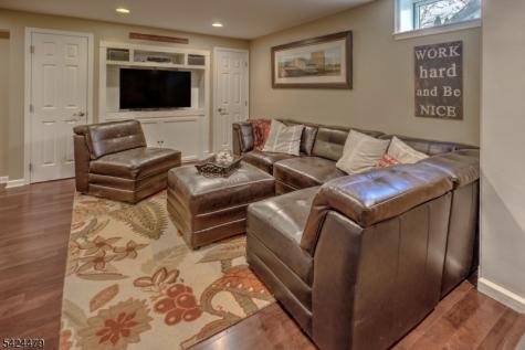 25 Sullivan Drive Bernards NJ 07920