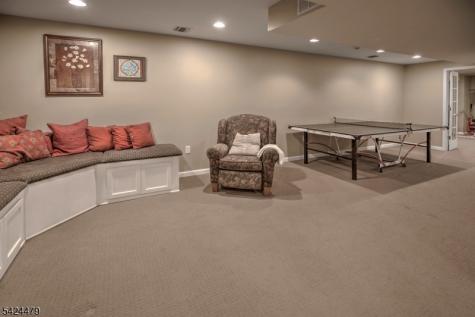 25 Sullivan Drive Bernards NJ 07920