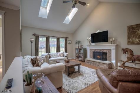 25 Sullivan Drive Bernards NJ 07920