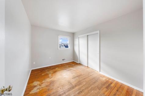 1019 Essex Avenue Linden NJ 07036