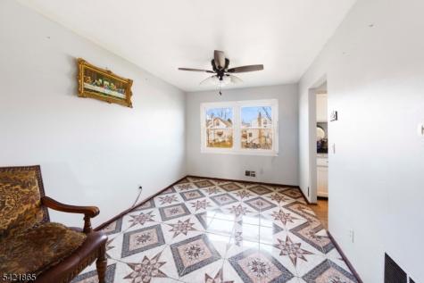 1019 Essex Avenue Linden NJ 07036