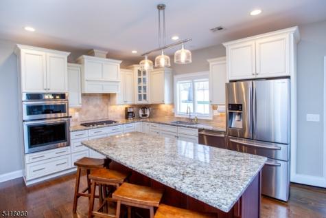 4 Ashton Court Raritan NJ 08822