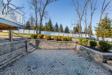 4 Ashton Court Raritan NJ 08822