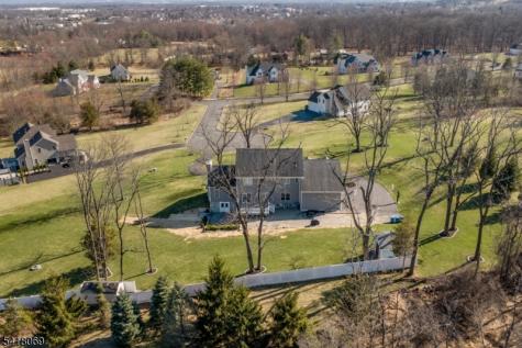 4 Ashton Court Raritan NJ 08822