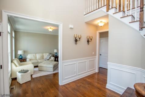 4 Ashton Court Raritan NJ 08822
