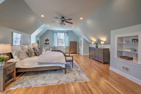 34 Indian Run Readington NJ 08889