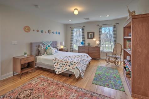 34 Indian Run Readington NJ 08889