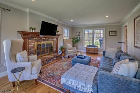 34 Indian Run Readington NJ 08889