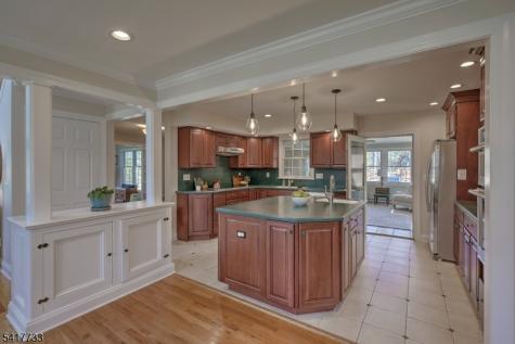 34 Indian Run Readington NJ 08889