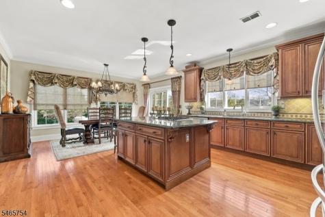 16 Ridgeline Drive Washington NJ 07853