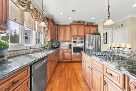16 Ridgeline Drive Washington NJ 07853
