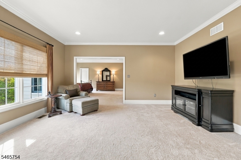 16 Ridgeline Drive Washington NJ 07853