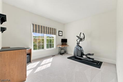 16 Ridgeline Drive Washington NJ 07853