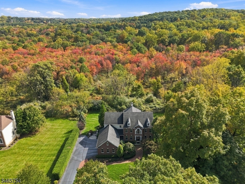 16 Ridgeline Drive Washington NJ 07853