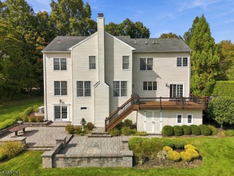 16 Ridgeline Drive Washington NJ 07853