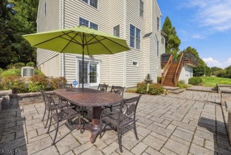 16 Ridgeline Drive Washington NJ 07853