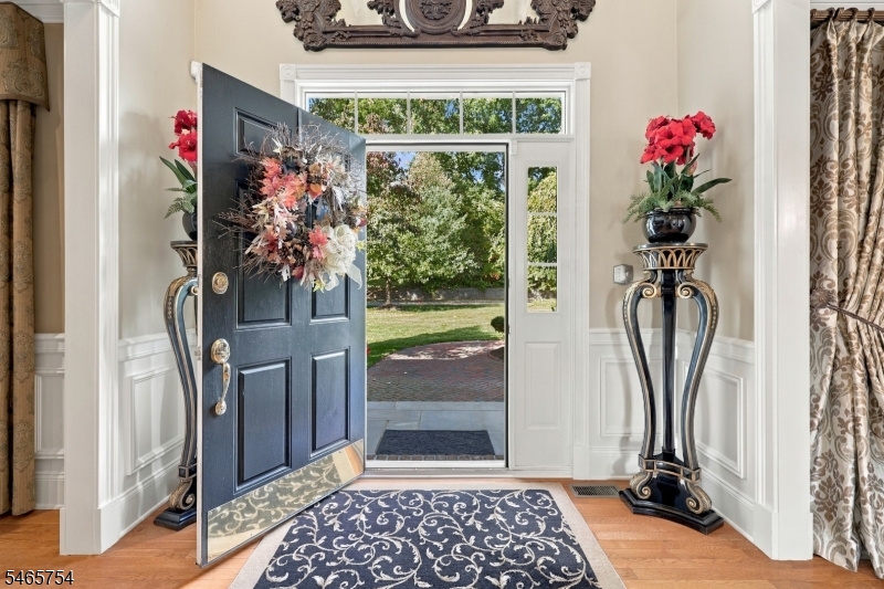 16 Ridgeline Drive Washington NJ 07853