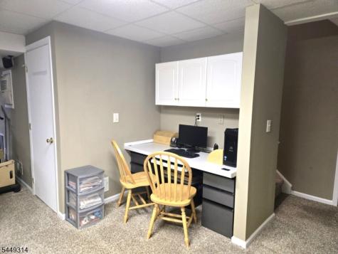 208 Yvonne Way Greenwich NJ 08886