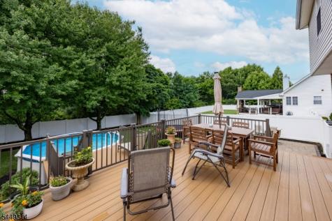 208 Yvonne Way Greenwich NJ 08886