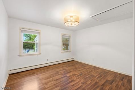 96 Comly Road Lincoln Park NJ 07035