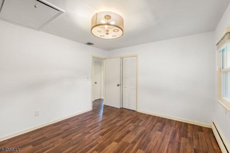 96 Comly Road Lincoln Park NJ 07035