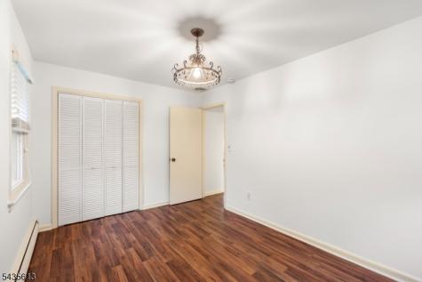 96 Comly Road Lincoln Park NJ 07035