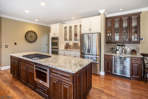 5 Green Hill Road Chester NJ 07930