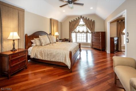 5 Green Hill Road Chester NJ 07930