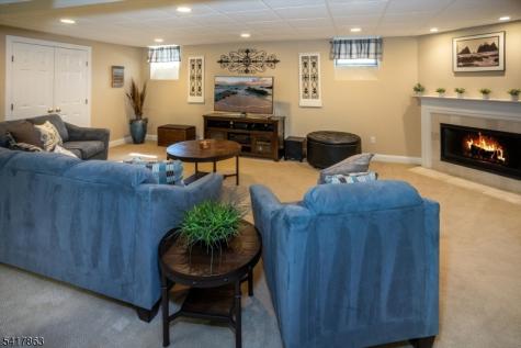 5 Green Hill Road Chester NJ 07930