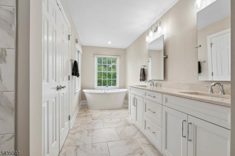 63 Emily Road Bernards NJ 07931