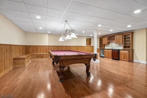 63 Emily Road Bernards NJ 07931