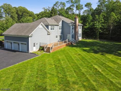 63 Emily Road Bernards NJ 07931