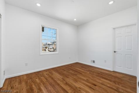 31 Davis Avenue Franklin NJ 08873