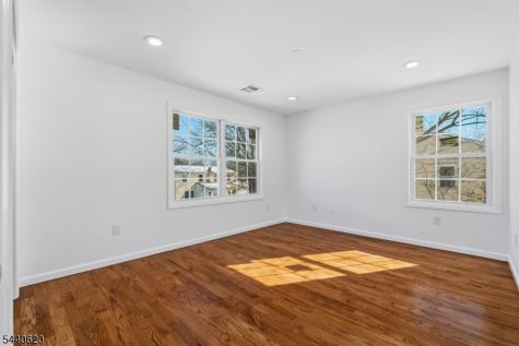 31 Davis Avenue Franklin NJ 08873