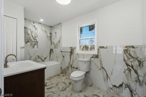 31 Davis Avenue Franklin NJ 08873