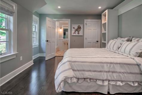 210 Douglass Avenue Bernardsville NJ 07924