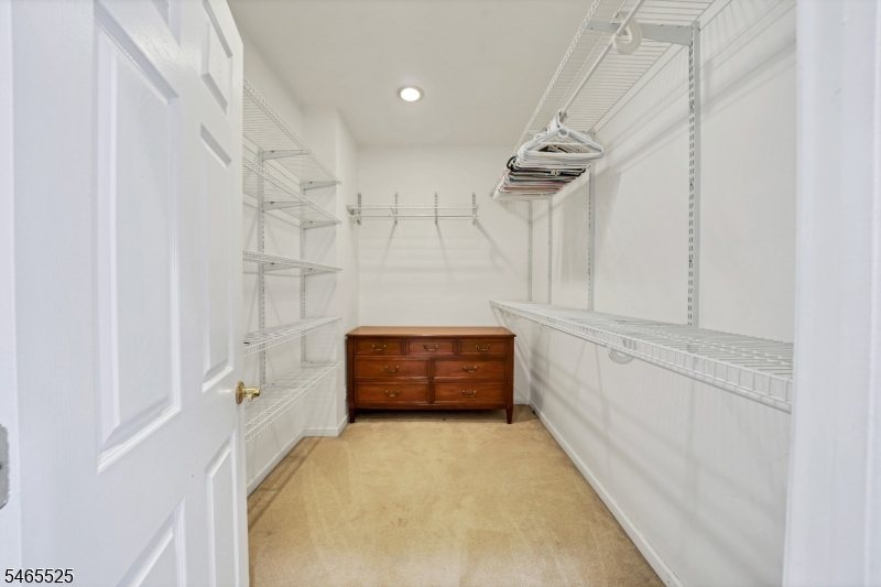 3 Shenandoah Court Washington NJ 07853