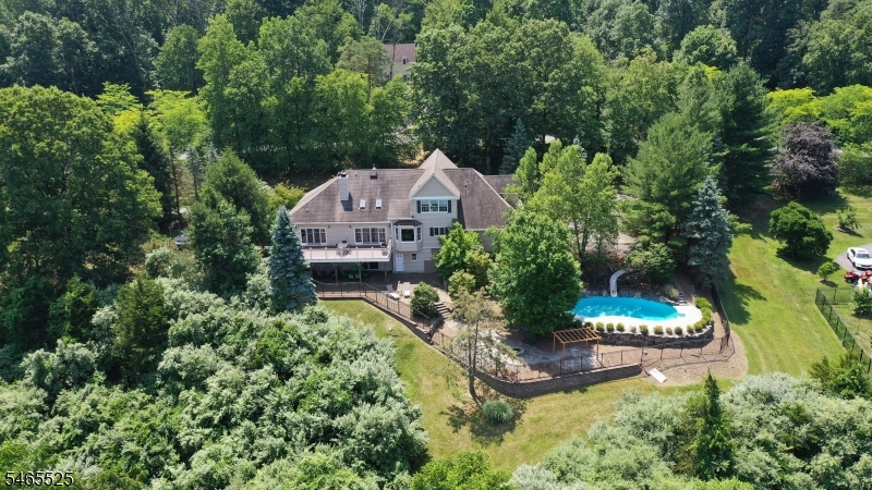 3 Shenandoah Court Washington NJ 07853