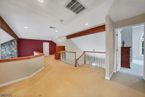 3 Shenandoah Court Washington NJ 07853