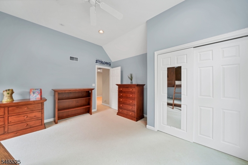 3 Shenandoah Court Washington NJ 07853