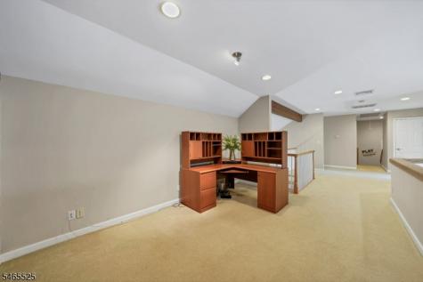 3 Shenandoah Court Washington NJ 07853