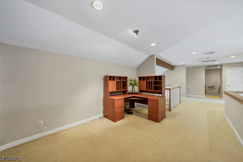 3 Shenandoah Court Washington NJ 07853